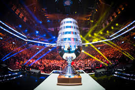 Pokal der ESL One Hamburg 2017